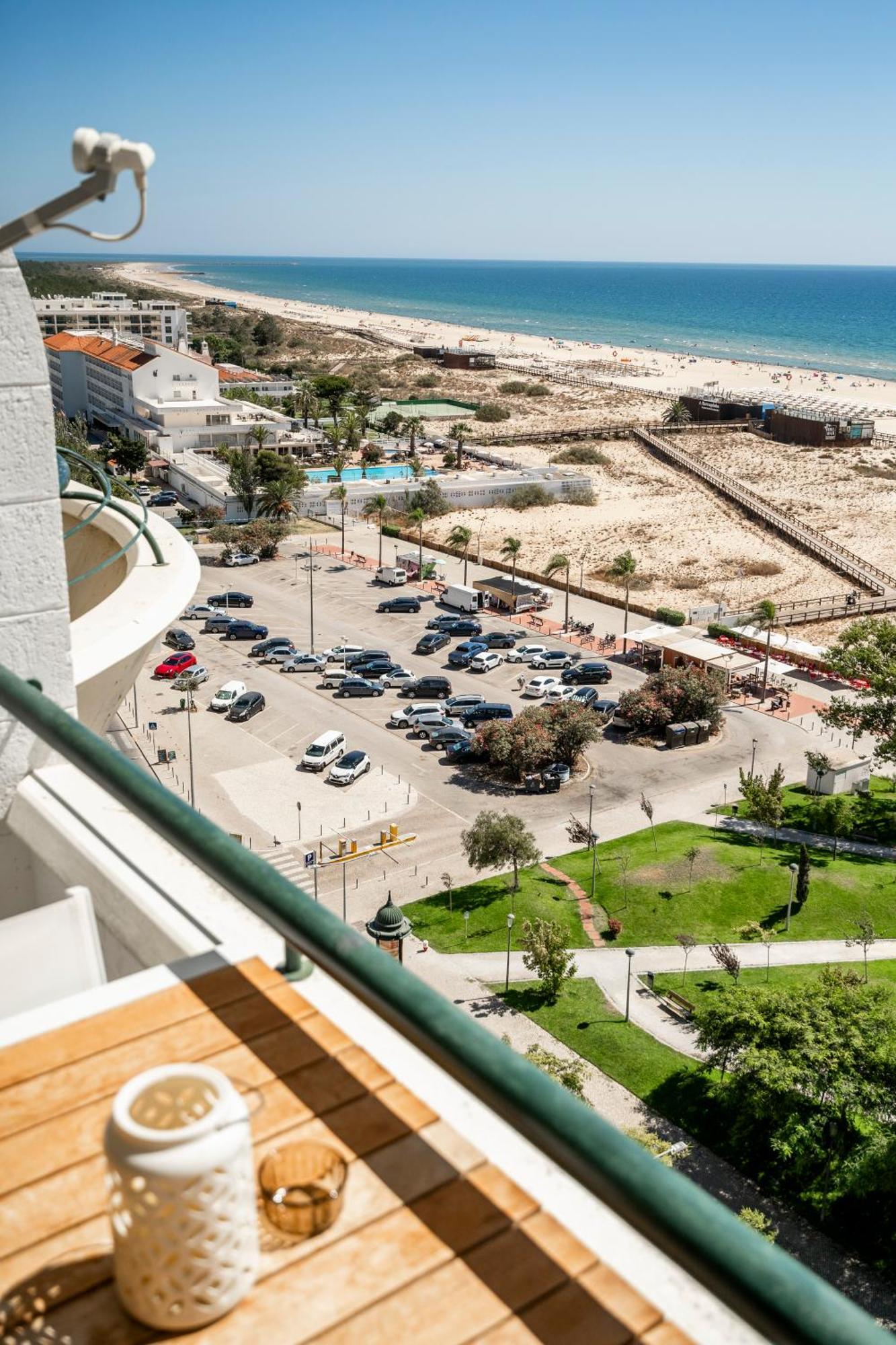 Sea Lovers - Sea Front - Studio Apartment Monte Gordo Buitenkant foto